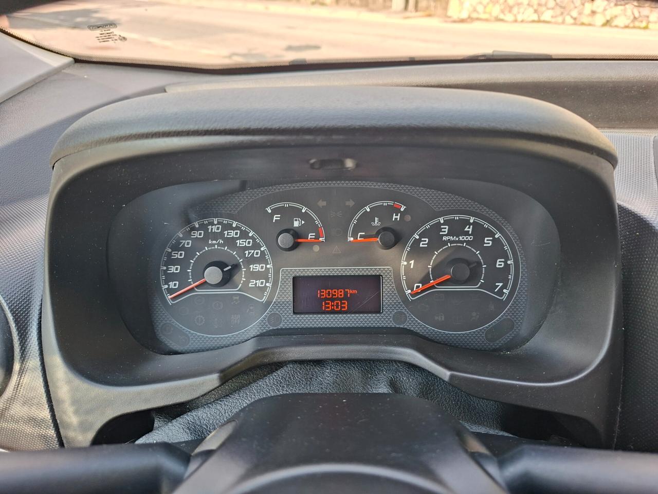 Fiat Qubo 1.3 MJT DA NEOPATENTATI / EURO 6