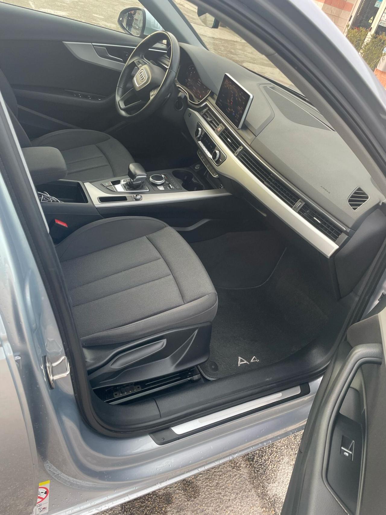 Audi A4 Avant 35 TDI 2.0 150 cv S-tronic S-line edition. Full optional
