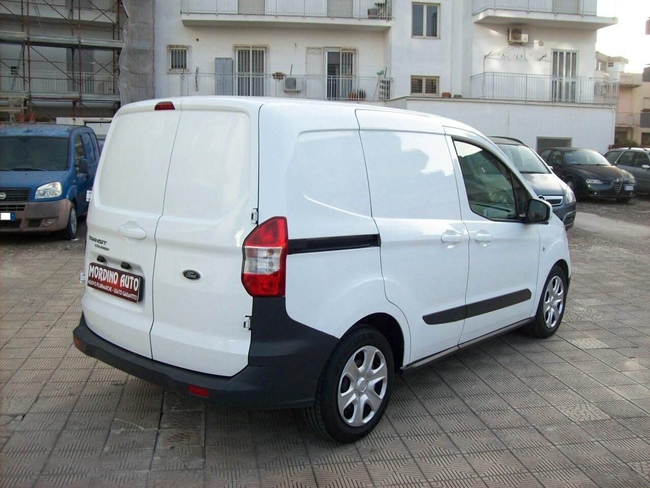 Ford Transit Courier Van 1.5 TDCi 95CV Trend