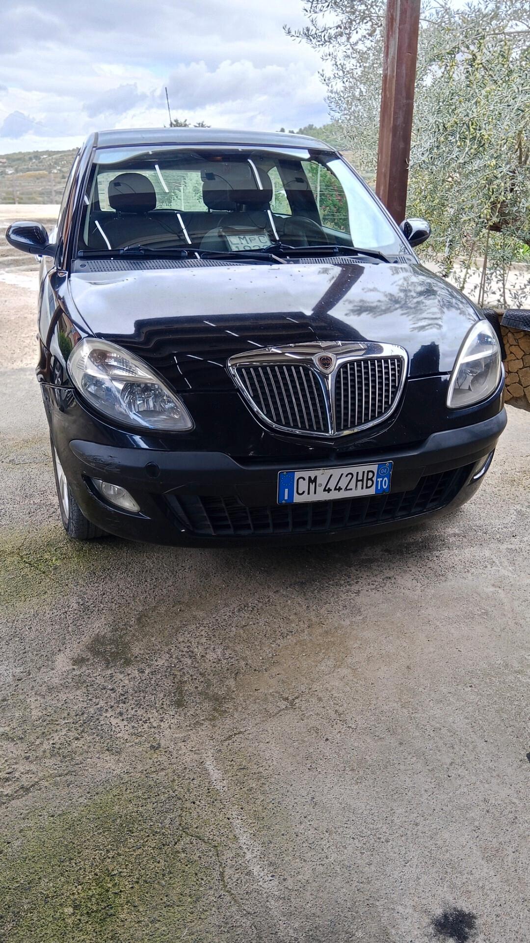 Lancia Ypsilon 1.3 diesel