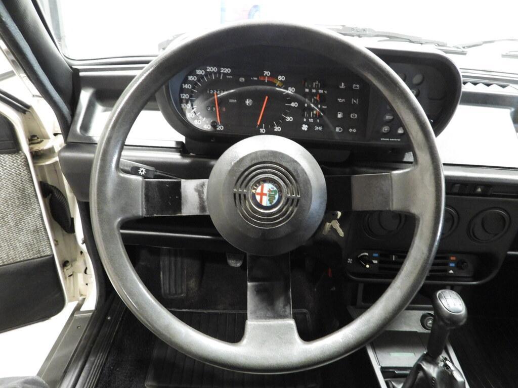 Alfa Romeo Giulietta 1.6 L