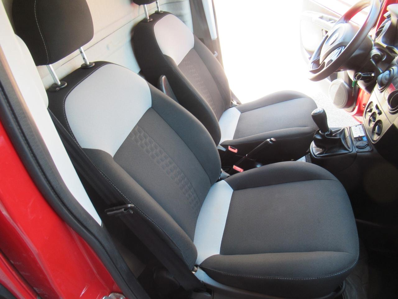 Fiat Fiorino 1.3 MJT 95CV Cargo SX