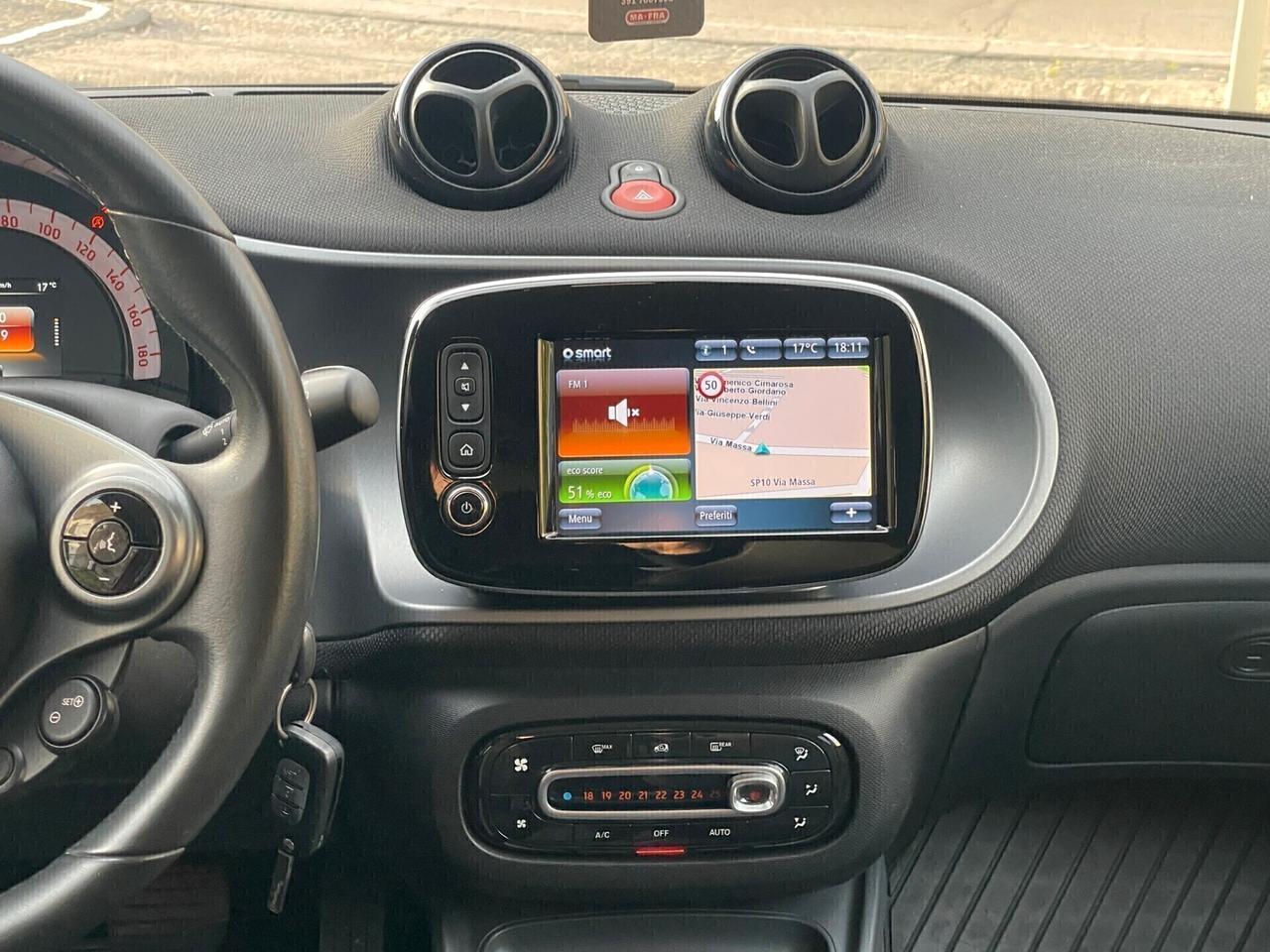 Smart ForFour 70 1.0 twinamic Passion LED NAVI