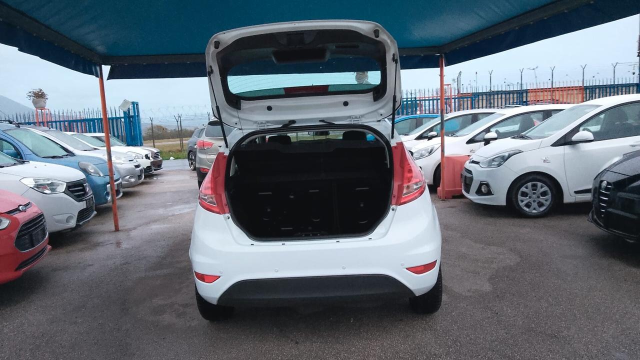 Ford Fiesta 1.4 TDCi 5p. Ghia