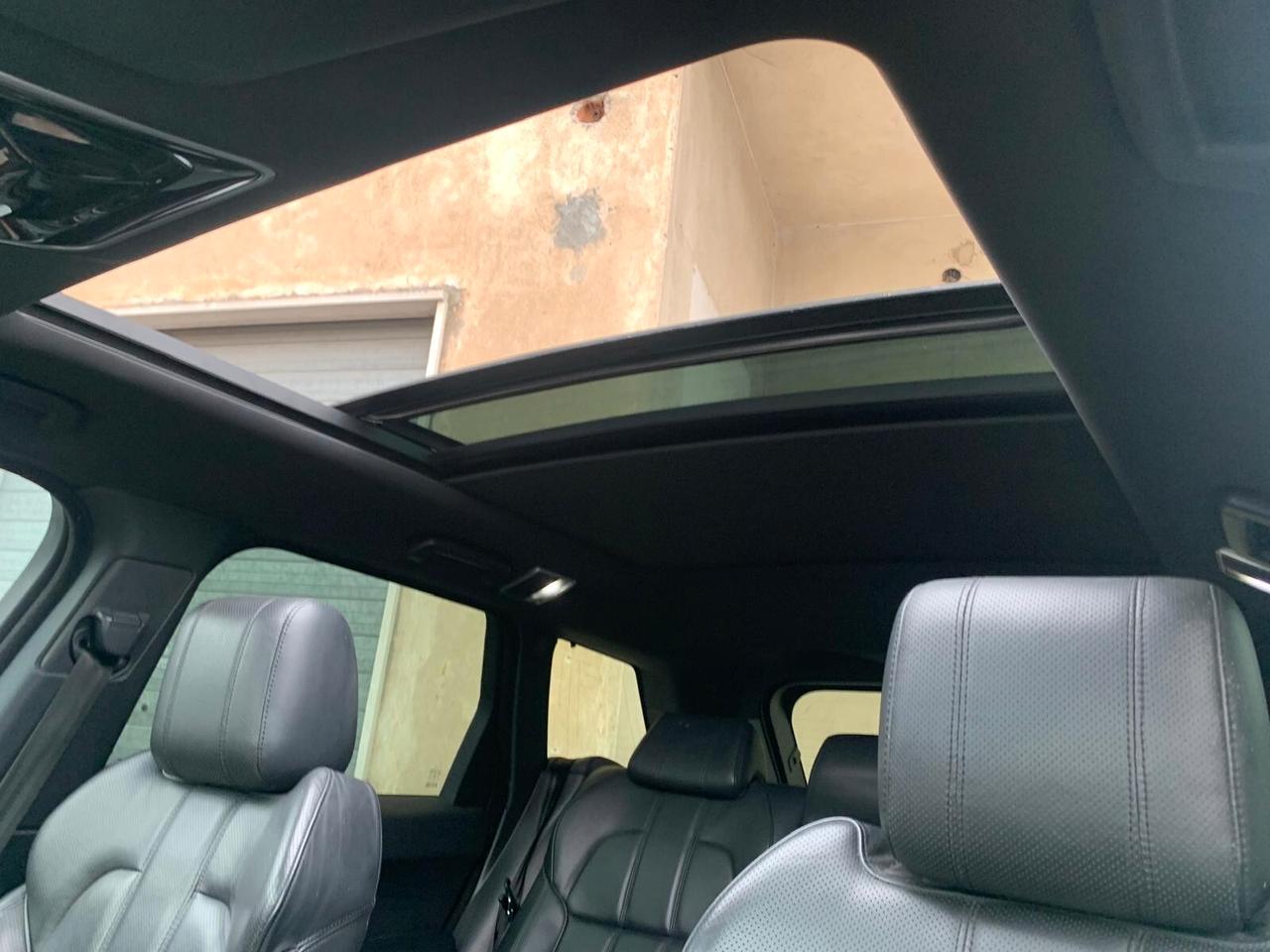 Land Rover R.R Sport HSE 3.0 TDV6