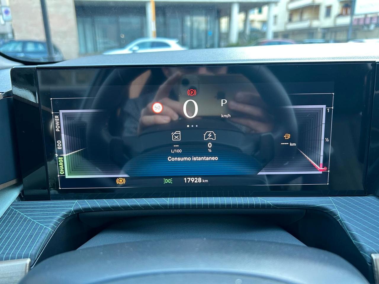 Lancia Ypsilon Hybrid e-DCT LX