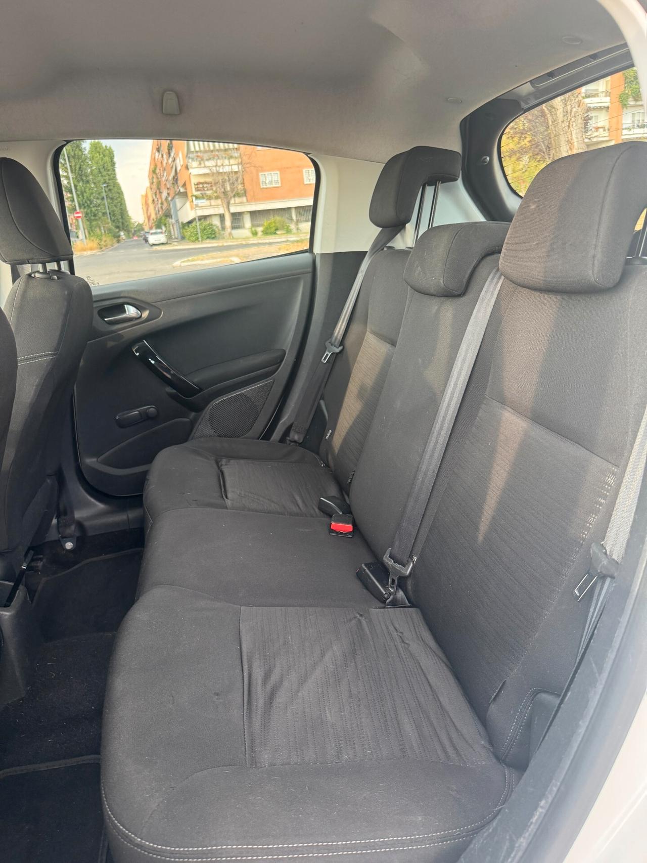 Peugeot 208 1.0 VTi 68 CV 5 porte Access