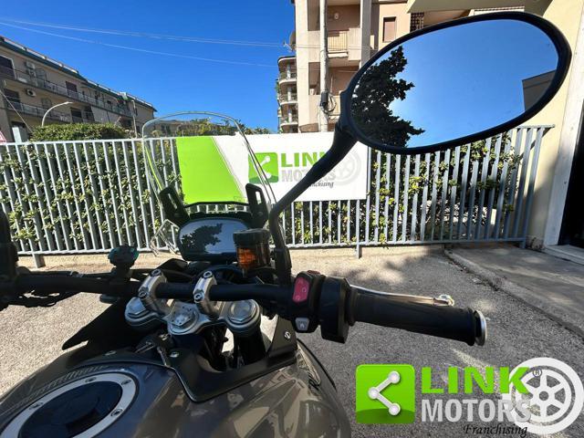 TRIUMPH Tiger 850 Sport .