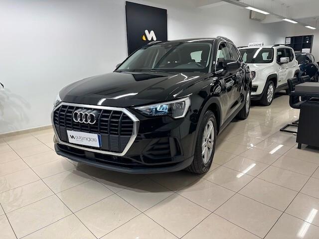 Audi Q3 35 TDI S tronic Business