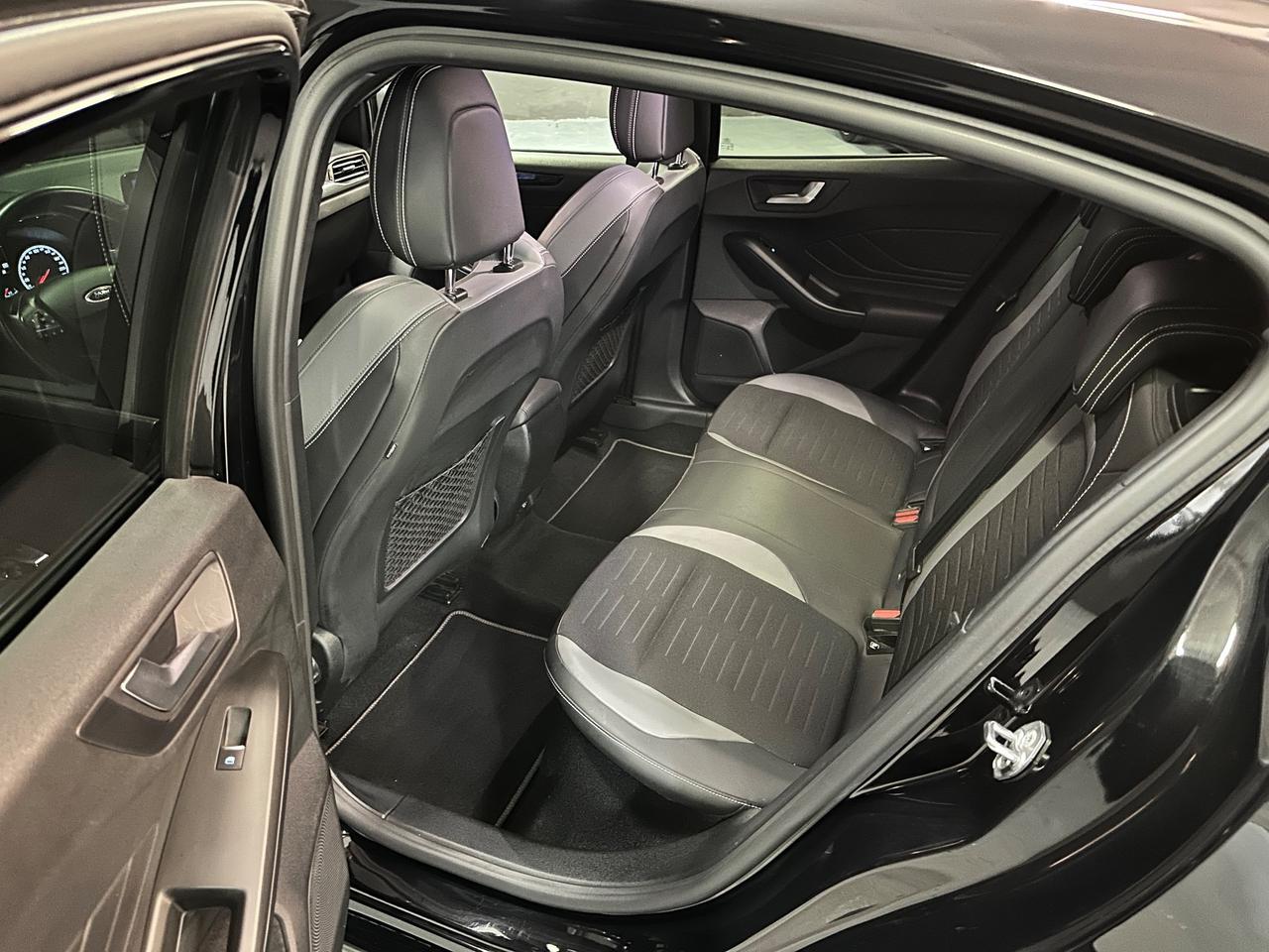 Ford Focus 2.3 EcoBoost 280 CV 5p. ST