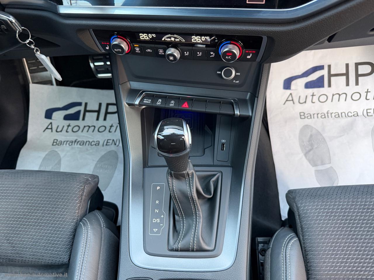 AUDI Q3 SPORTBACK 2.0TDI S-tronic S-Line LED NAVI PELLE CERCHI 19 RETROCAMERA