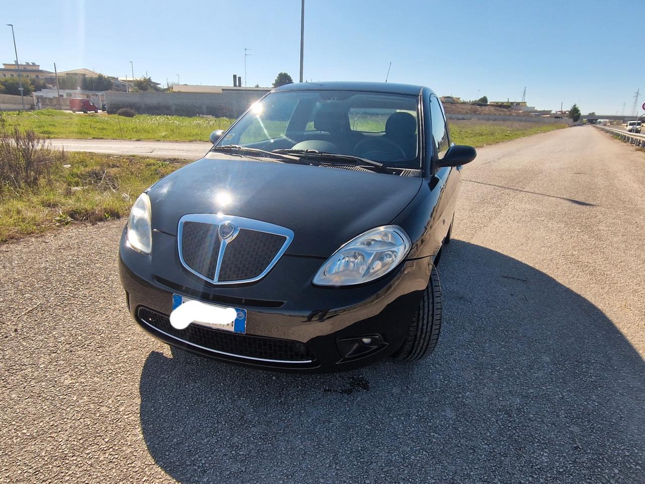 Lancia Ypsilon 1.2 Platino