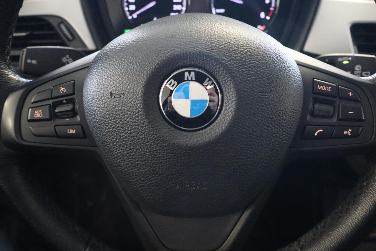 BMW X1 18d xDRIVE ADVANTAGE STEPTRONIC