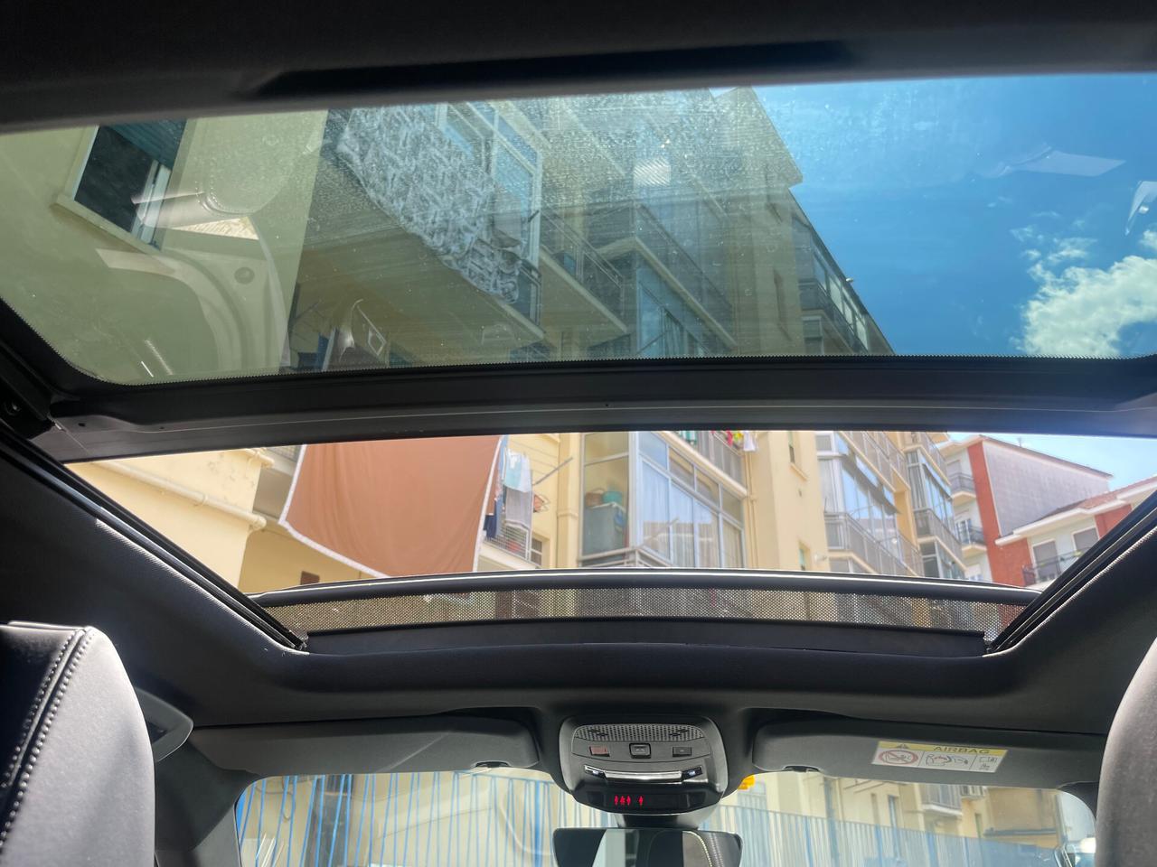 Peugeot 2008 PureTech 130 S&S Allure Pack