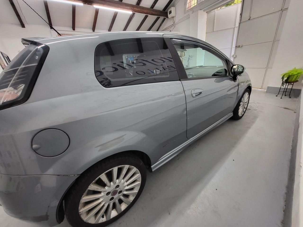 Fiat Grande Punto Grande Punto 1.3 MJT 90 CV 3 porte Sport