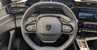 Peugeot 408 1.2 hybrid Allure 136cv e-dsc6