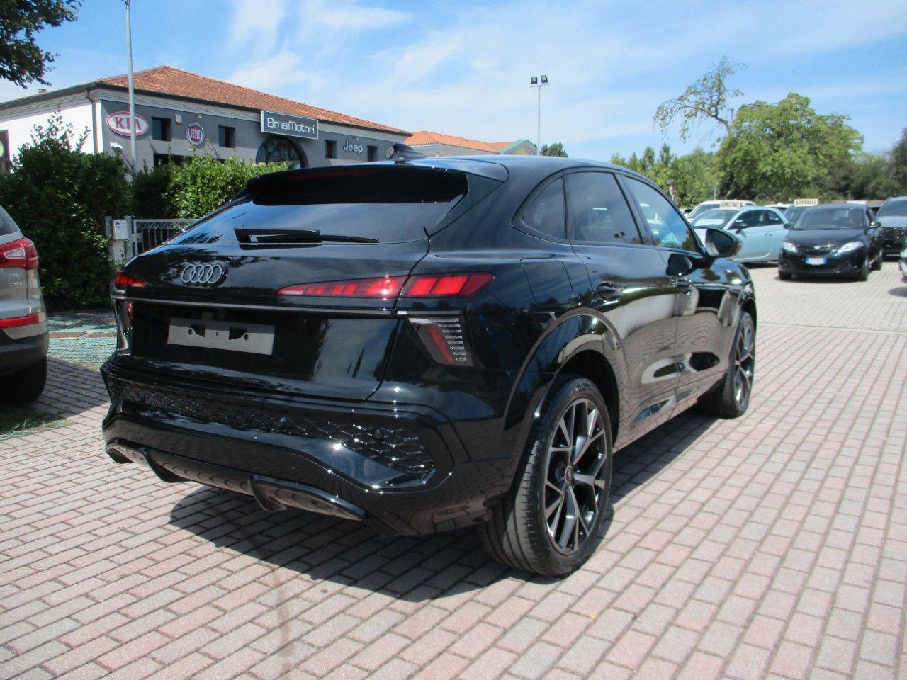 Audi Q3 Sportback 2.0 tdi S line 150cv s-tronic Black TETTO/Navi/360