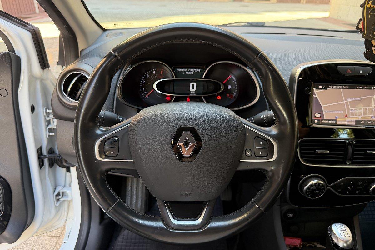 RENAULT Clio dCi 8V 90CV Start&Stop 5 porte Energy Intens