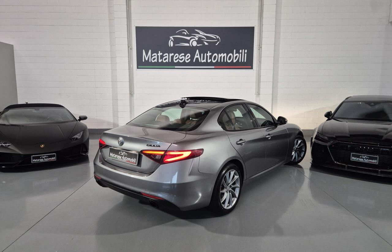 Alfa Romeo Giulia 2.2cc 190cv Auto AT8 MY2020 Tetto apribile