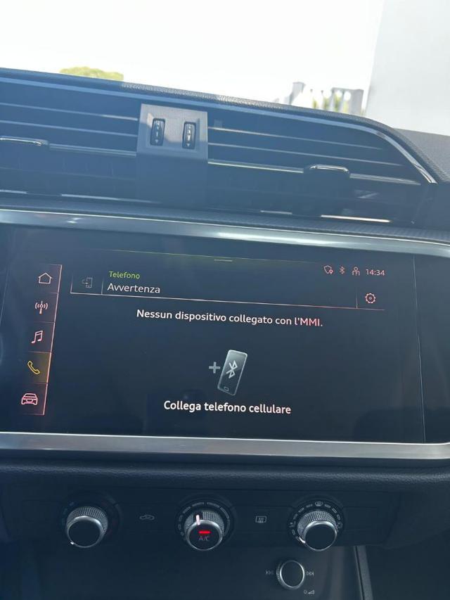 AUDI Q3 35 TDI S tronic Business