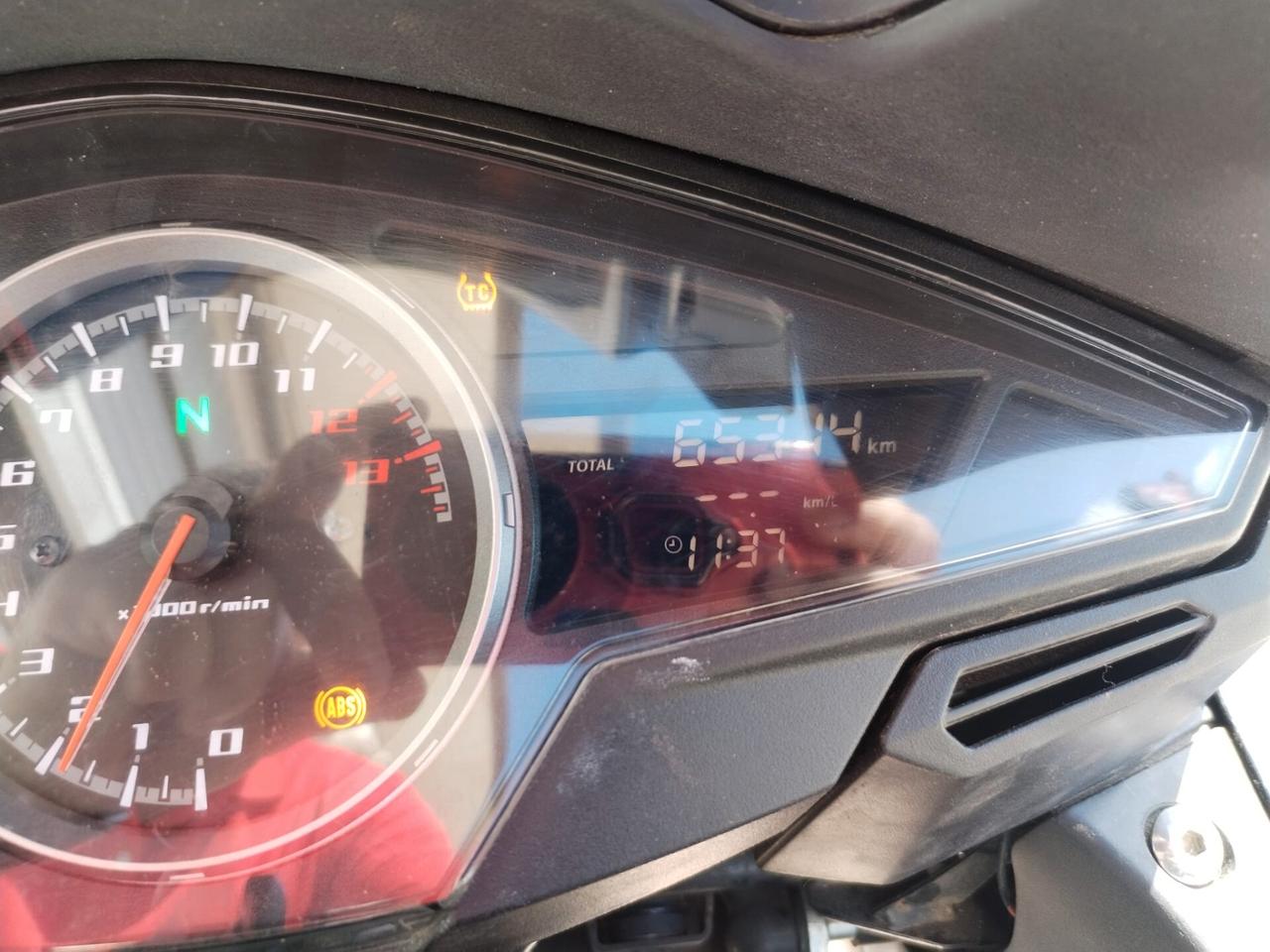 Honda VFR 800 F gt v4 sc project