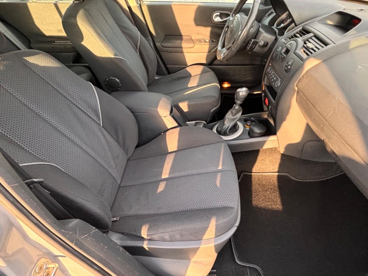 Renault Laguna 1.9 dCi/120CV cat Grandtour Privilège