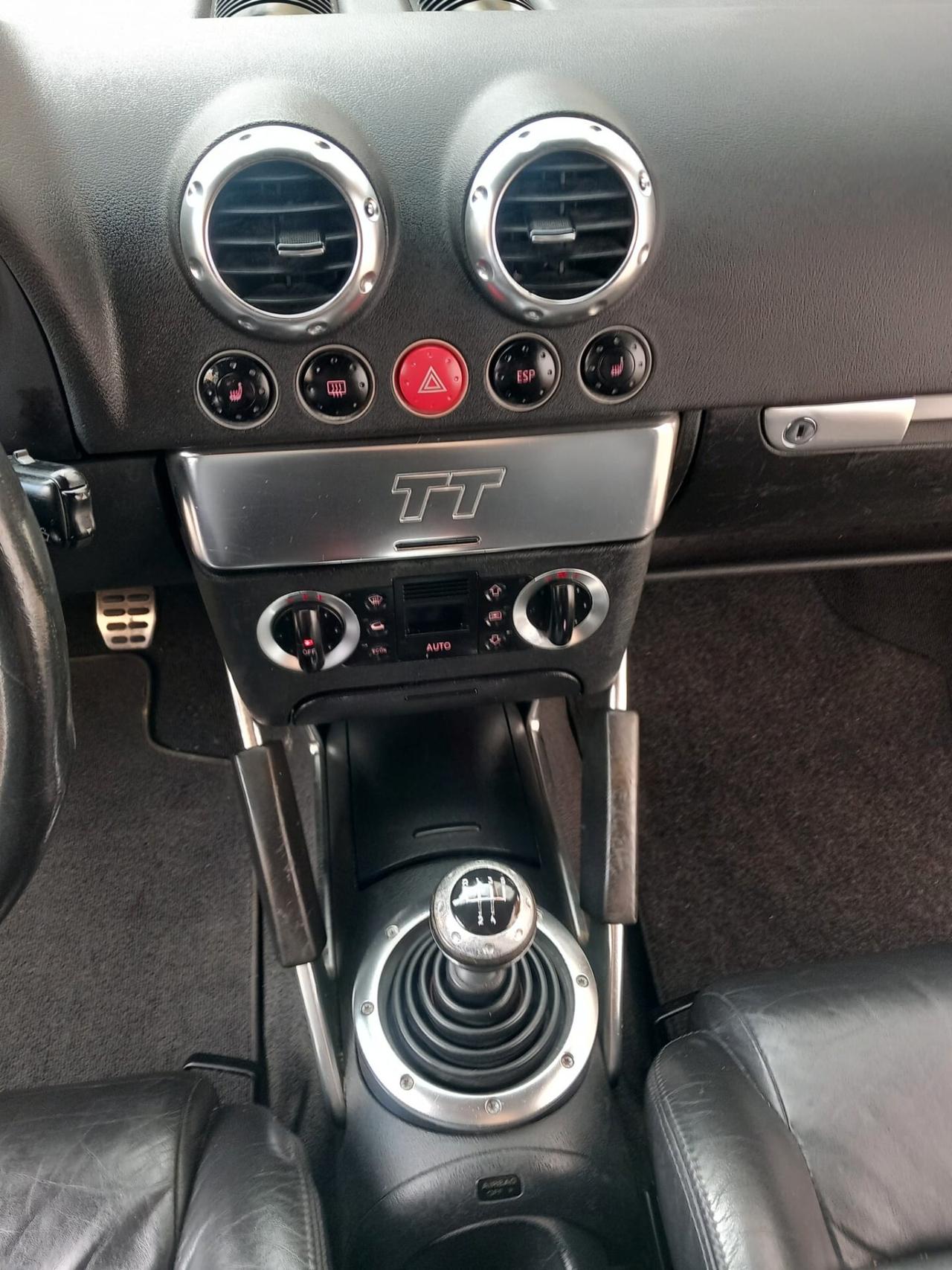 Audi TT Roadster 1.8 T 20V 179 CV cat
