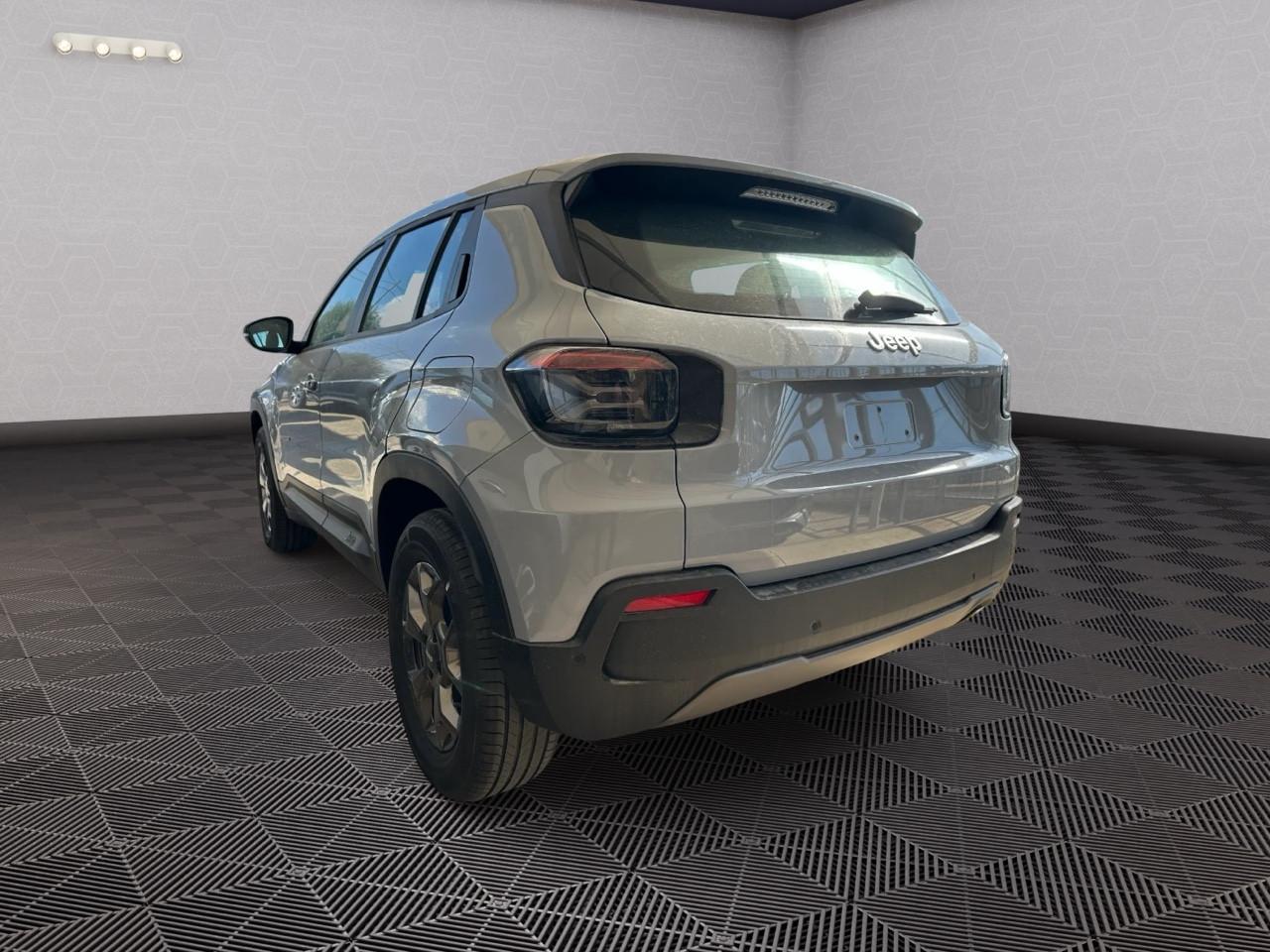 Jeep Avenger 1.2 Turbo 110 CV MHEV Longitude