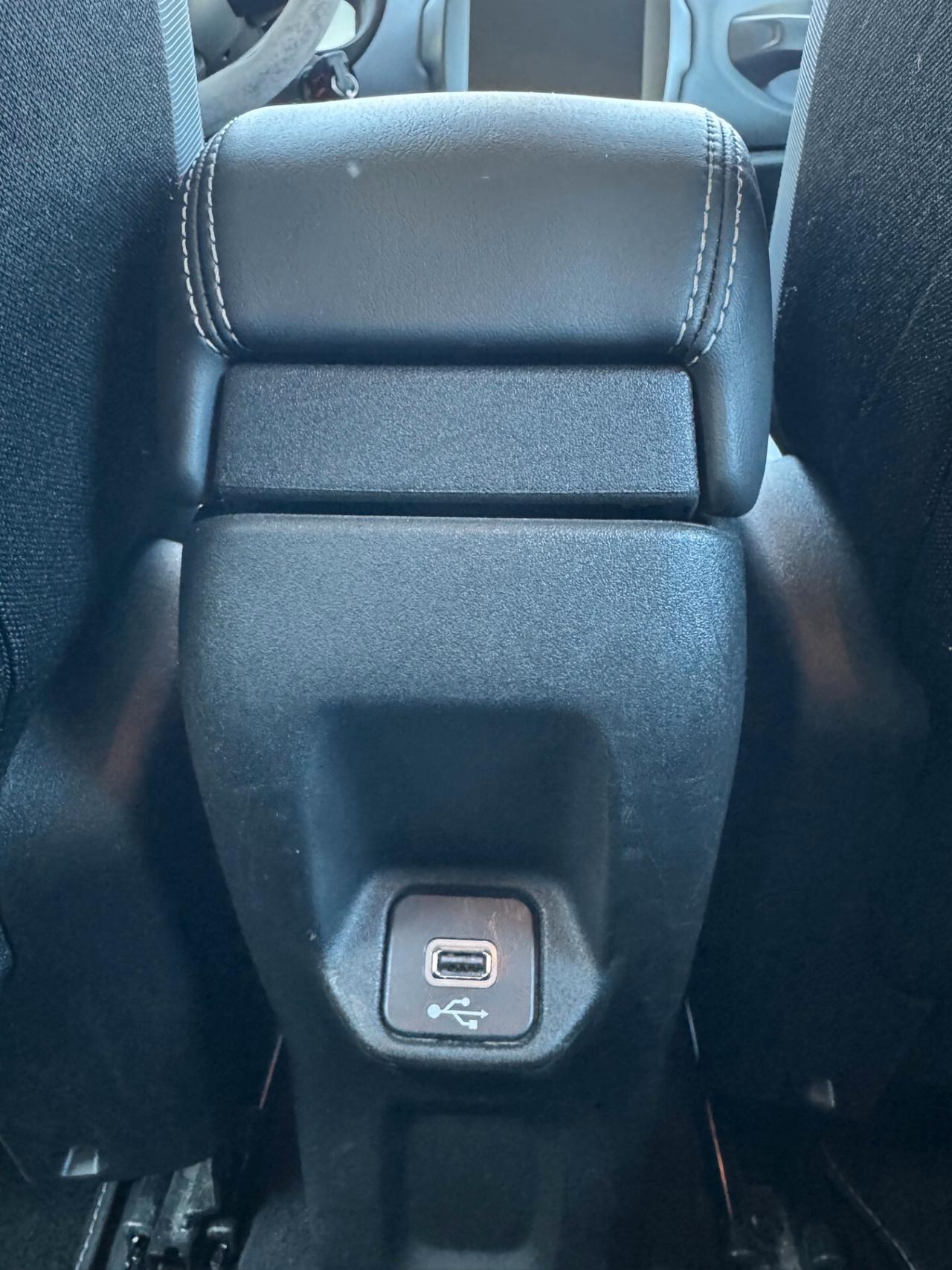Jeep Renegade 1.3 T4 190CV PHEV 4xe AT6 Limited