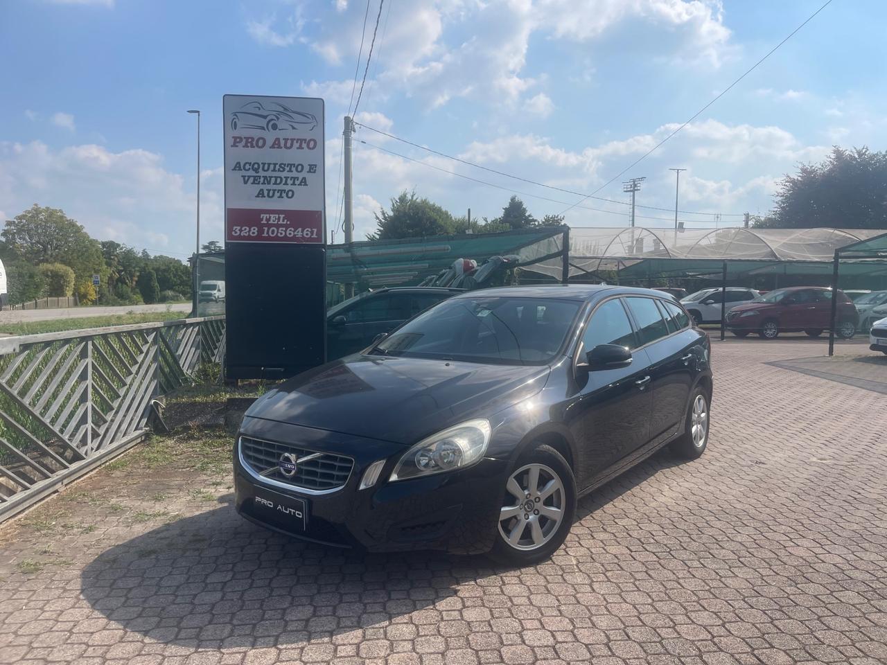 Volvo V60 D2 1.6 Summum