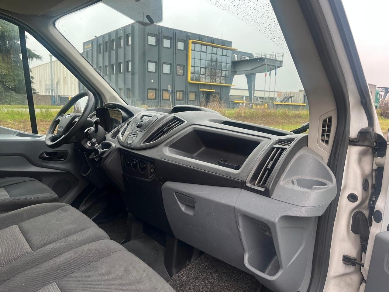 Ford Transit 350 2.2TDCi 155CV **+IVA**