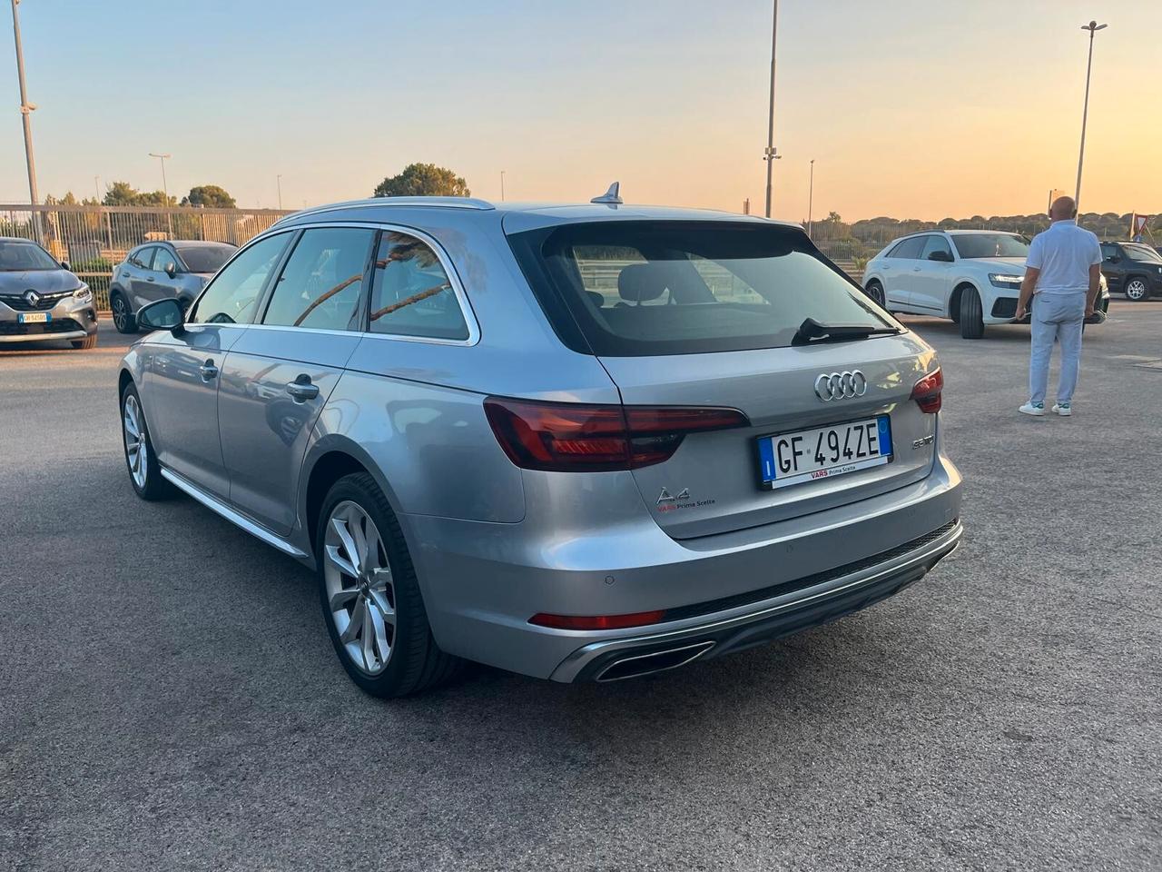 Audi A4 Avant 35 TDI S tronic S line edition