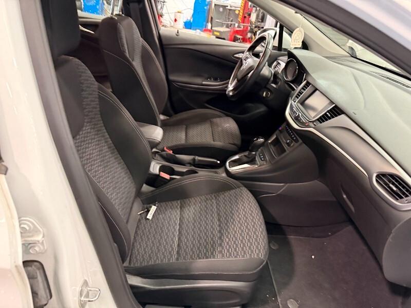 Opel Astra 1.6 CDTi 136CV aut. Sports Tourer Business