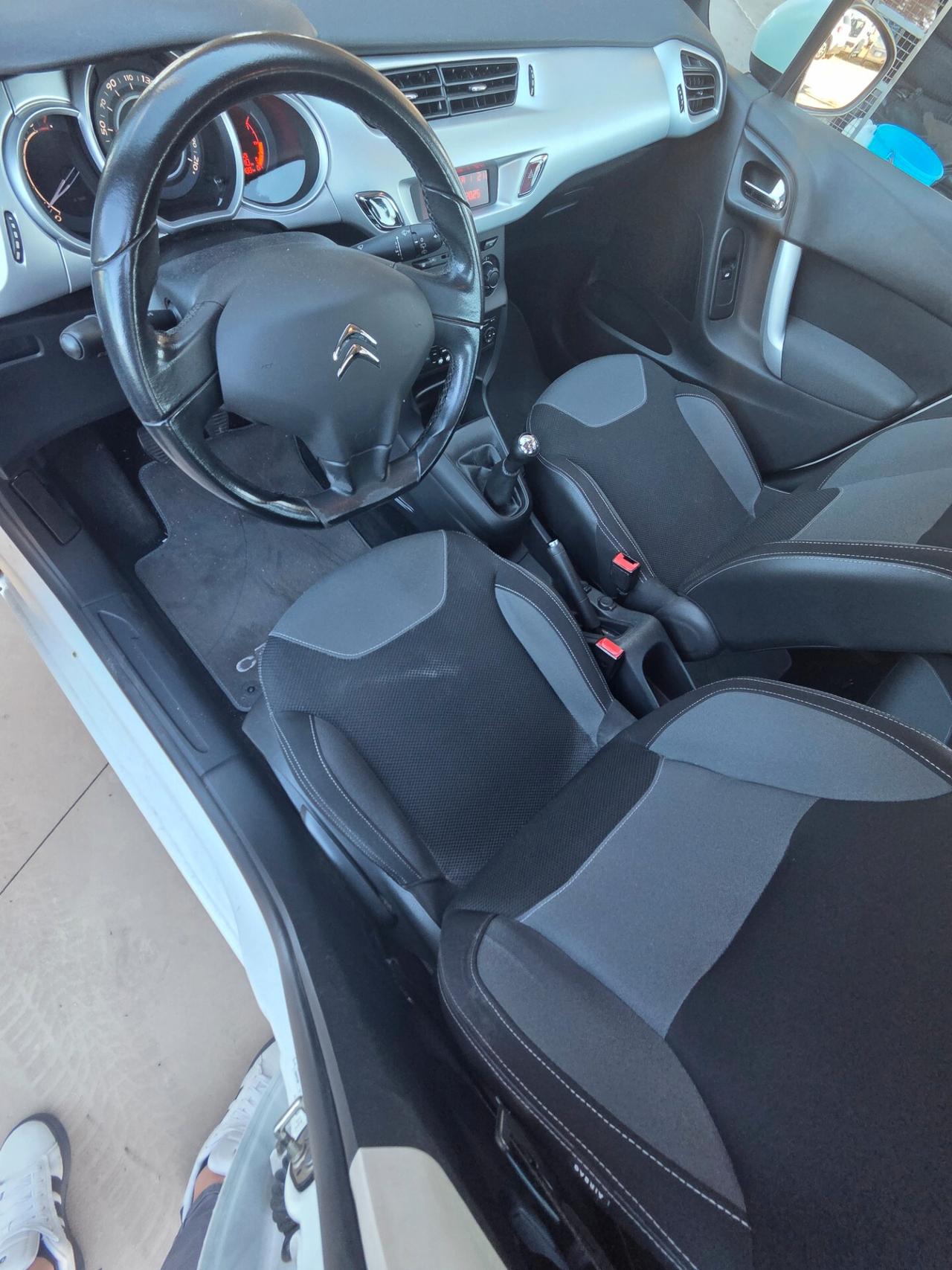 Citroen C3 OK NEOPATENTATI pochi KM