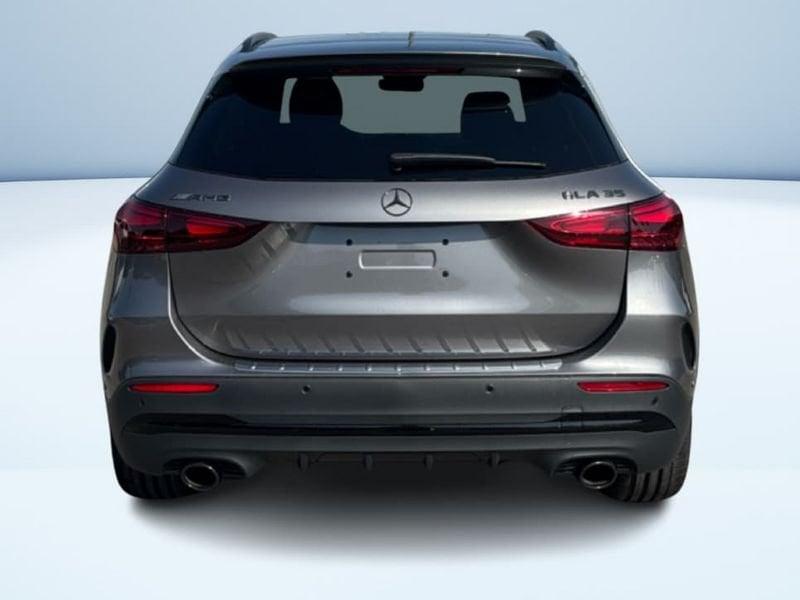 Mercedes-Benz GLA 35 AMG Premium Plus