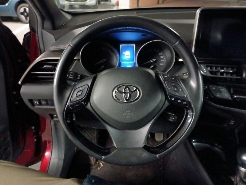 Toyota C-HR 1.8 Hybrid E-CVT Trend