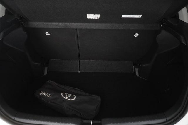 TOYOTA Yaris Yaris 1.0 5 porte Active