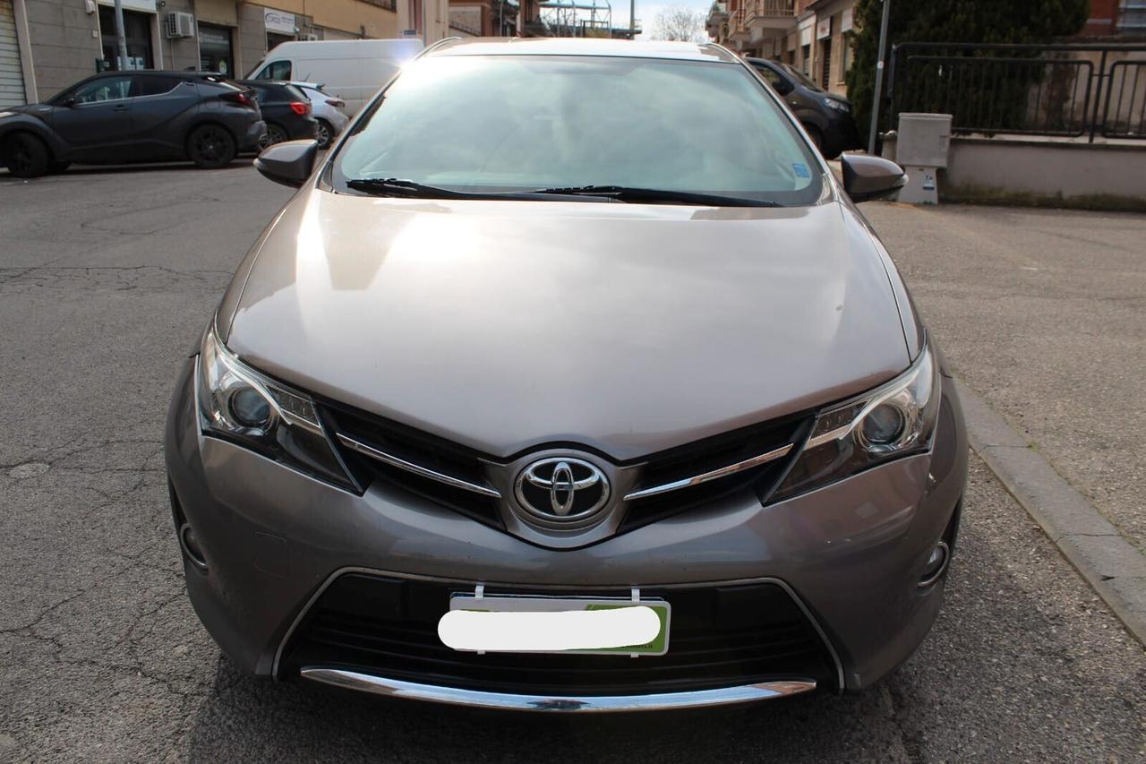 Toyota Auris 1.4 D-4D Active