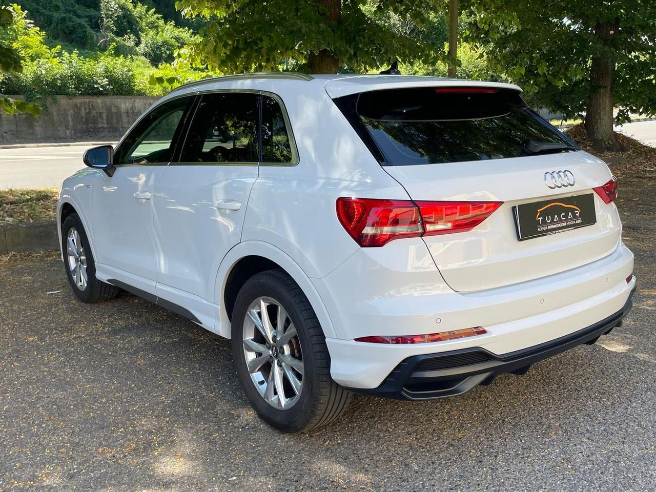 Audi Q3 S Line 1.5 35 TFSI #11556