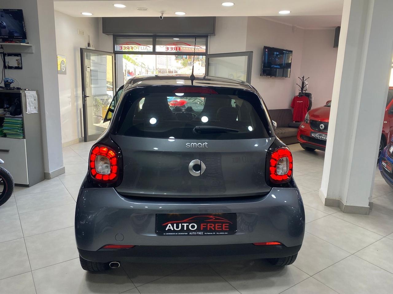 Smart ForFour 70 1.0 Passion