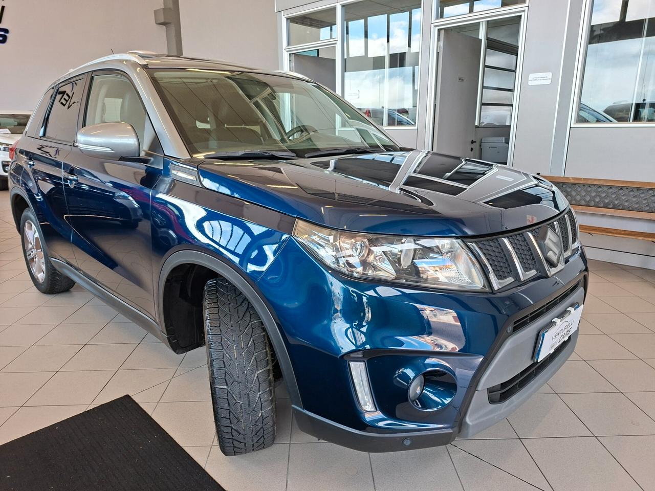 Suzuki Vitara 1.6 DDiS 4WD AllGrip Yoru CON TETTO