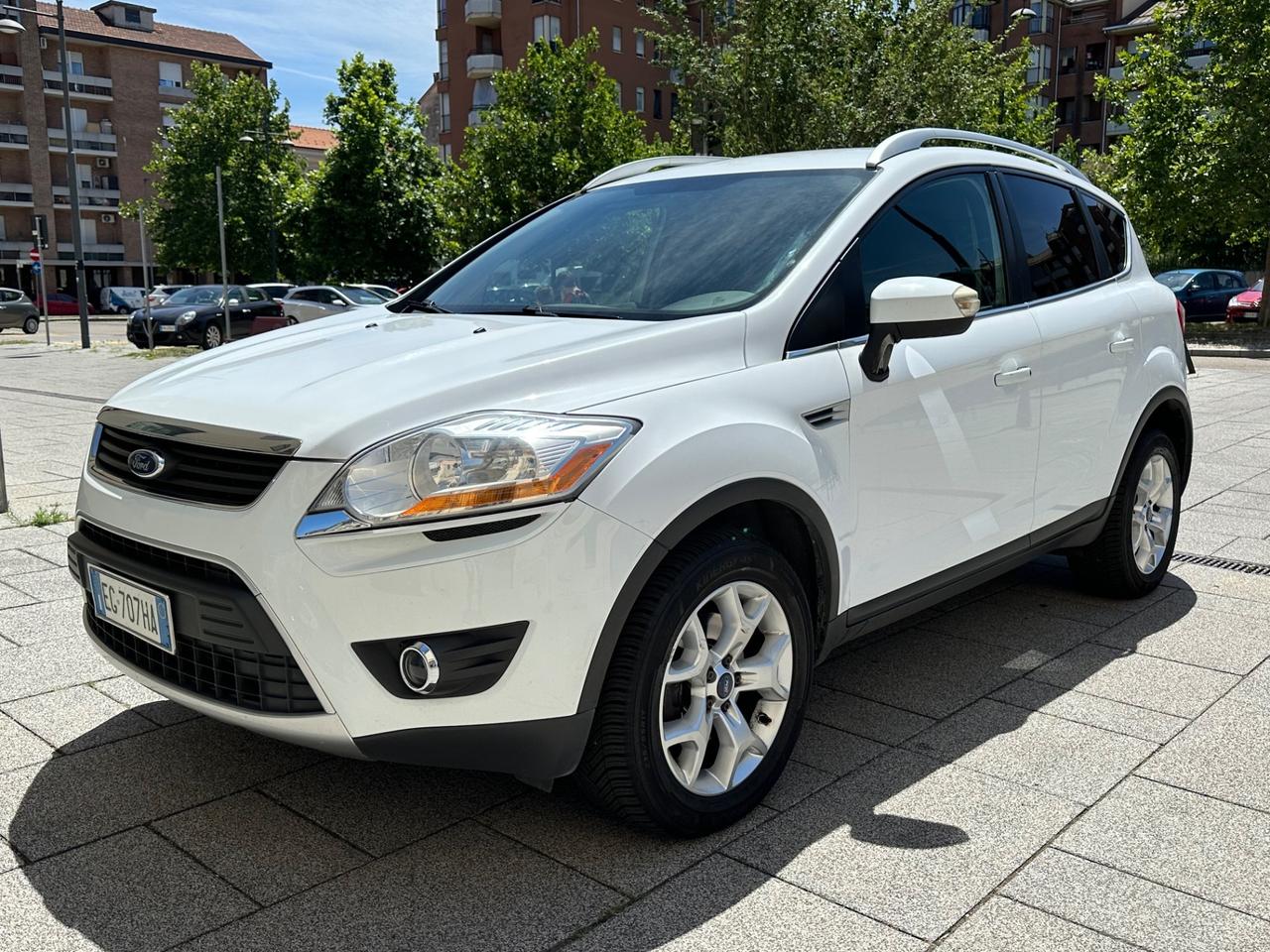 Ford Kuga 2.0 TDCi 163 CV 4WD Titanium DPF
