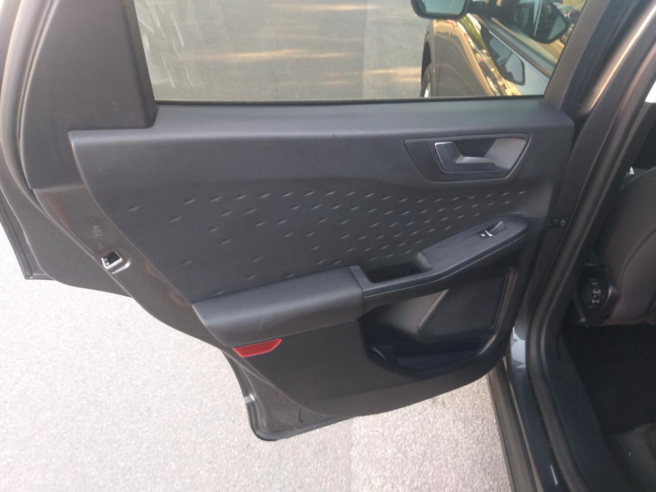 Ford Kuga 1.5 EcoBlue 120 CV 2WD Titanium X