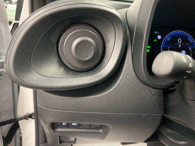 TOYOTA Aygo X 1.5 TNGA HEV 115 CV e-CVT KM0 MY26