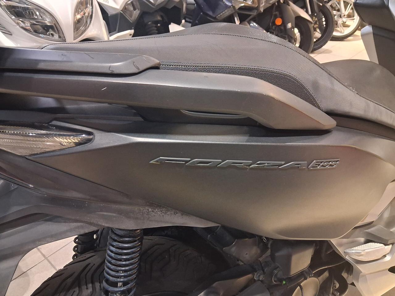 Honda Forza 300 ABS