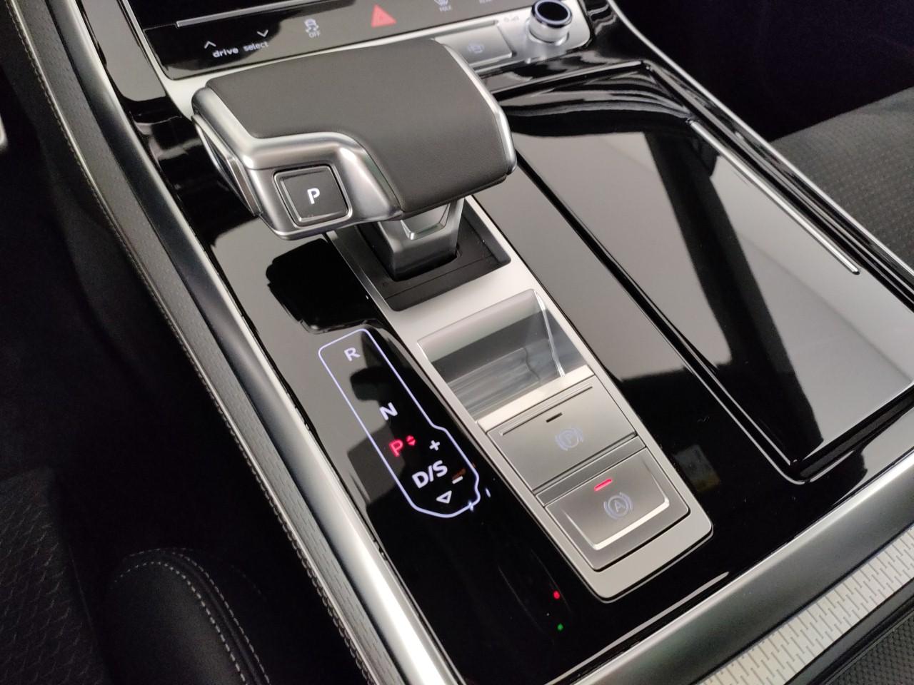 AUDI Q8 50TDI Mhev Quattro 286cv Tiptronic/ List. 118.985