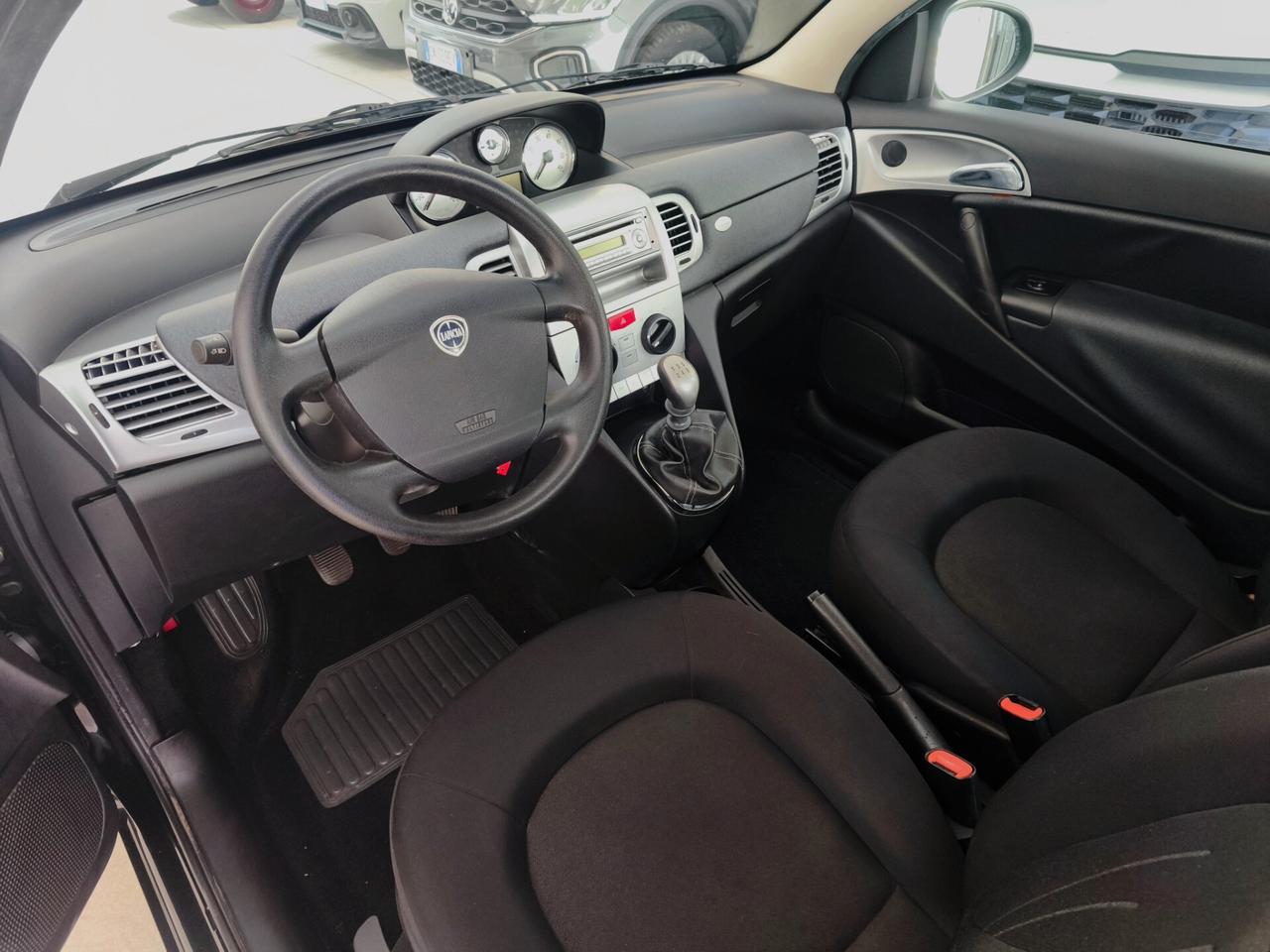 Lancia Ypsilon 1.2 69 CV Diva