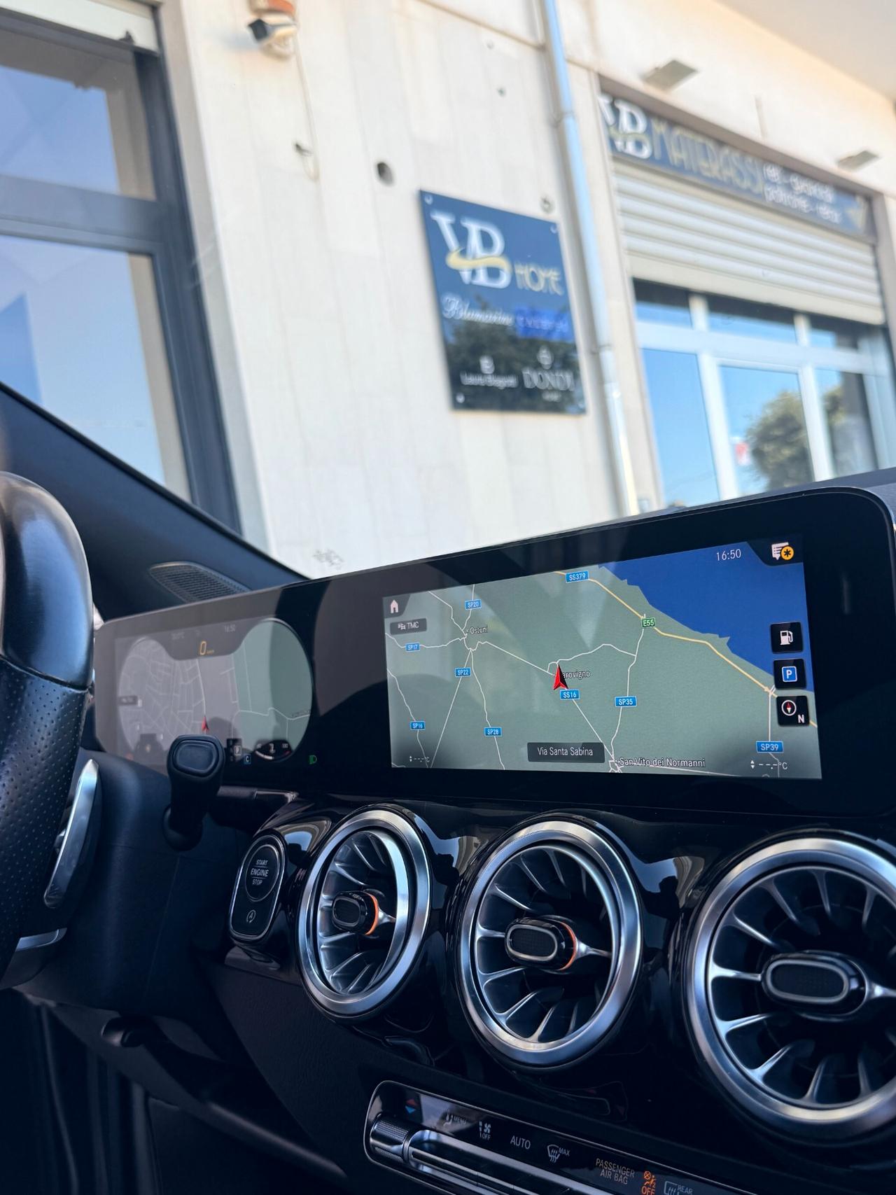 Mercedes-benz GLA 250 Premium auto AMG LINE CON TETTO APRIBILE/PANORAMICO,LUCI SOFFUSE,TELECAMERA,APPLE CARPLAY,ANDROID AU
