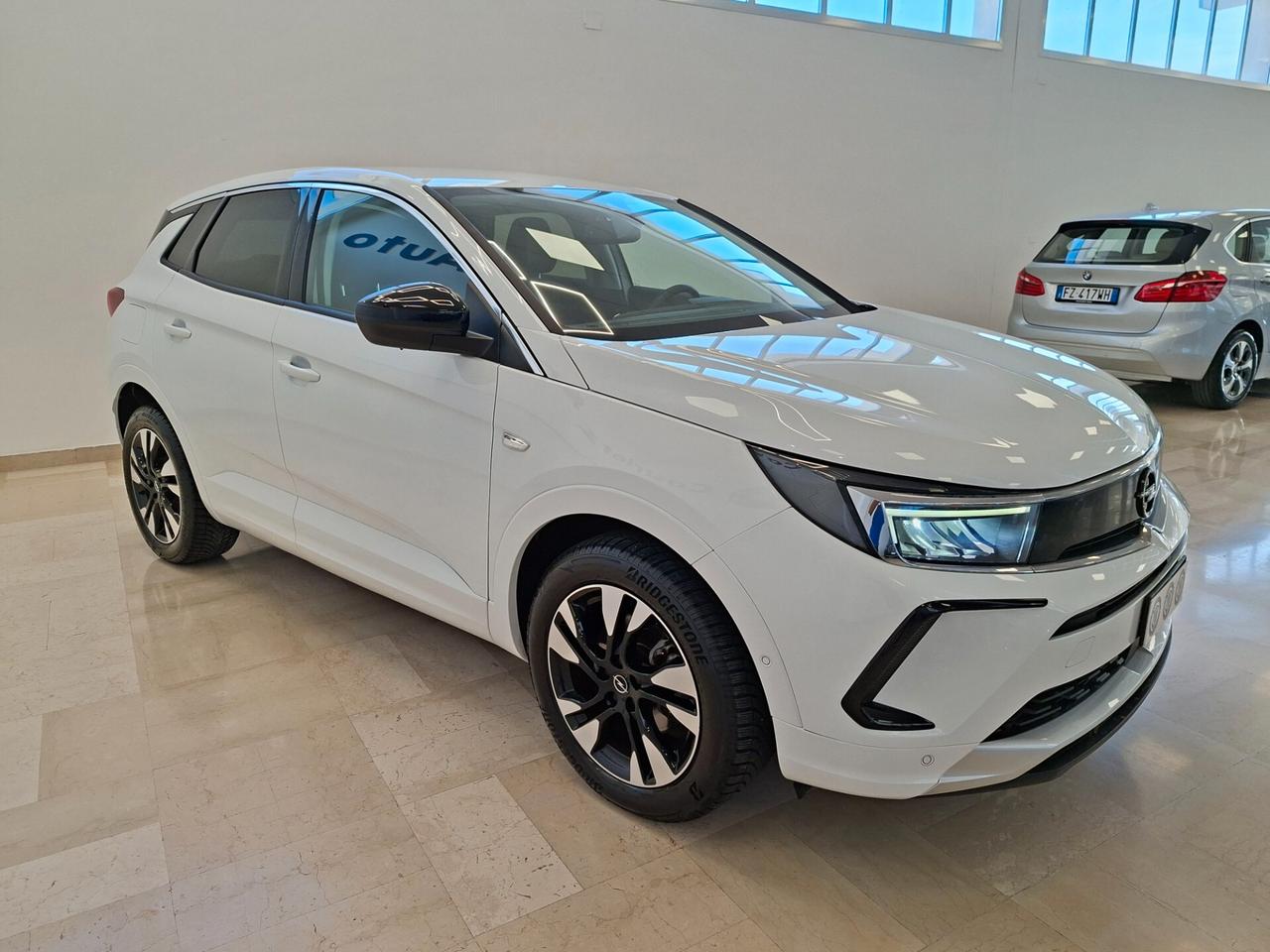 Opel Grandland 1.5 diesel Ecotec aut. Business Elegance