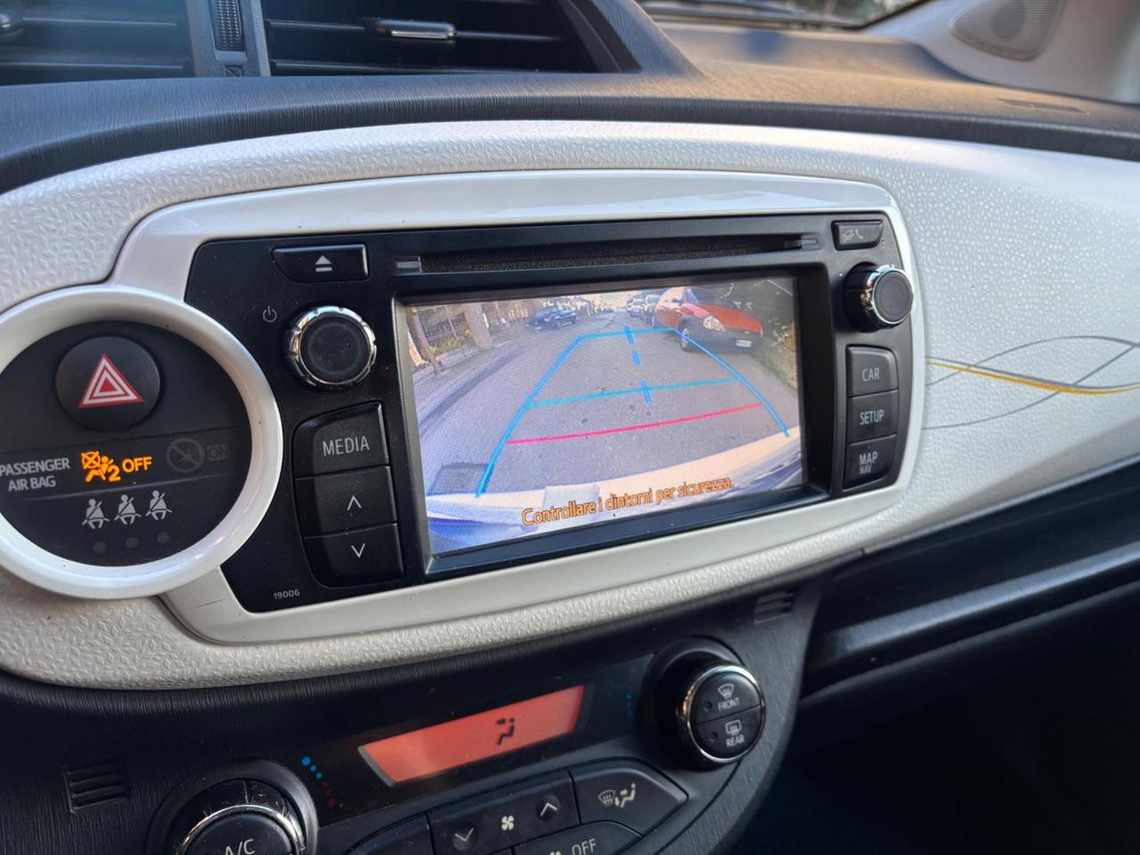 Toyota Yaris 1.0 5 porte Lounge